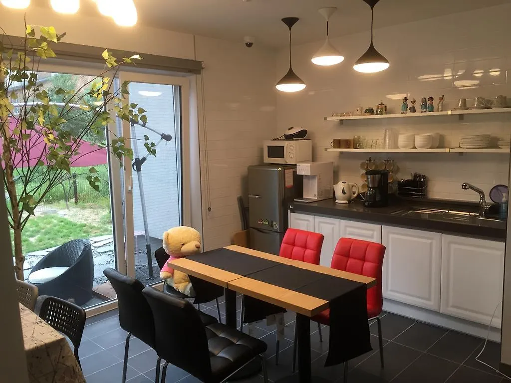 Incheon Airport Happy Place Guesthouse ゲストハウス