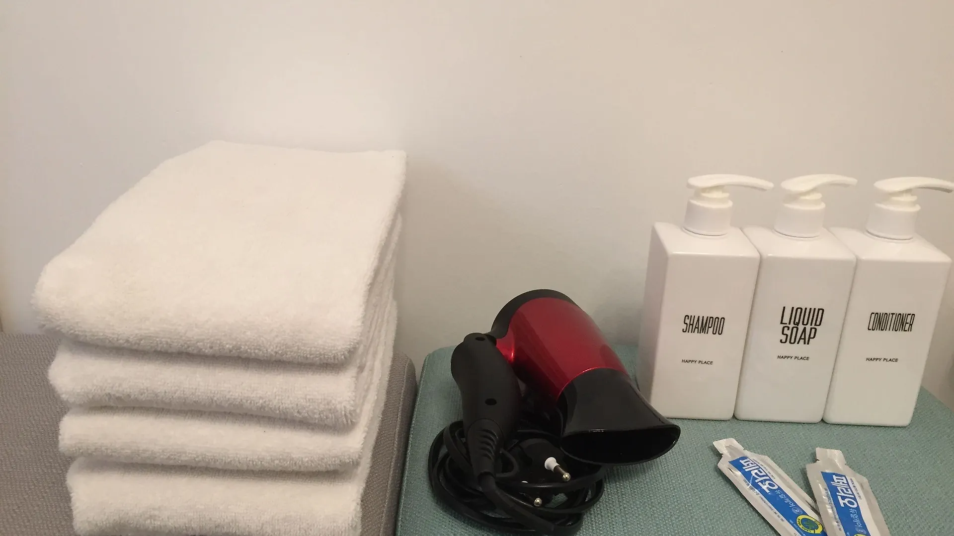 Incheon Airport Happy Place Guesthouse